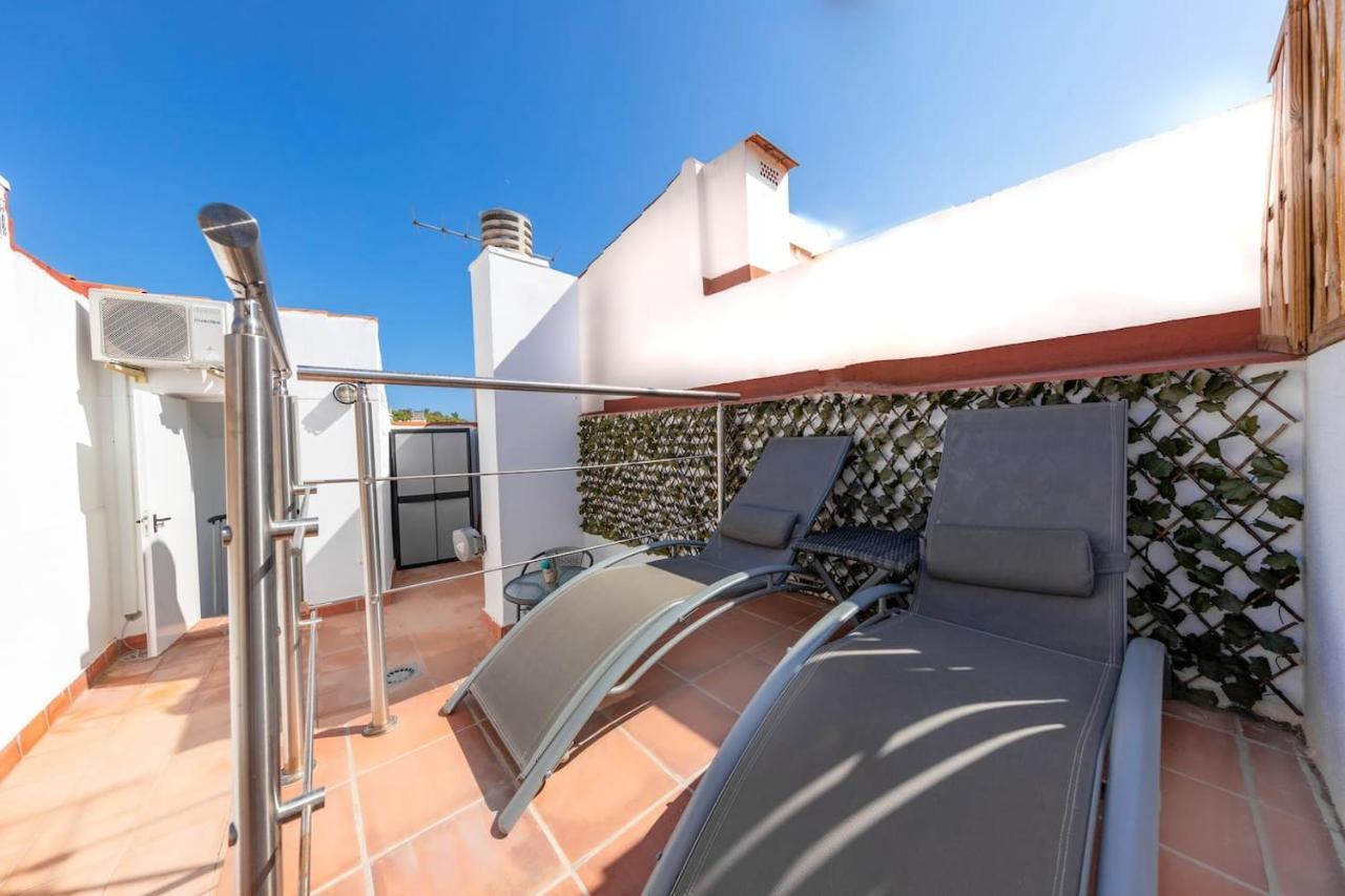 Private Rooftop&Elegant studio - Center Appartement Málaga Buitenkant foto