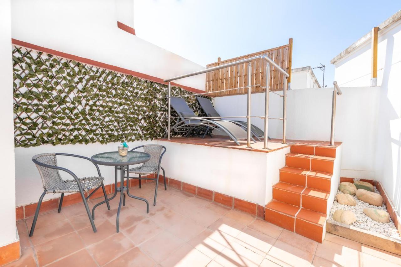 Private Rooftop&Elegant studio - Center Appartement Málaga Buitenkant foto