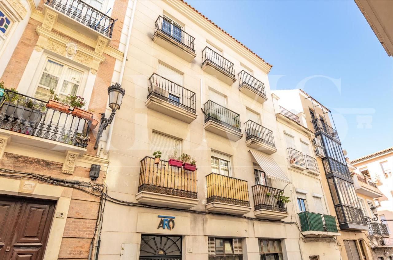 Private Rooftop&Elegant studio - Center Appartement Málaga Buitenkant foto